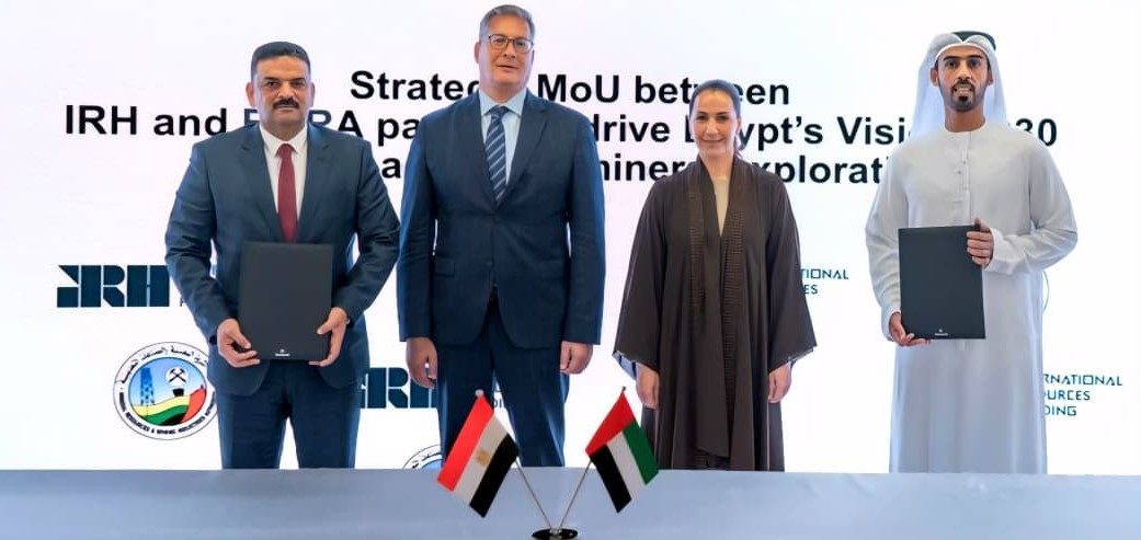 Egypt signs 2 MoUs with UAE's IRH Global Trading to strengthen mining sector

